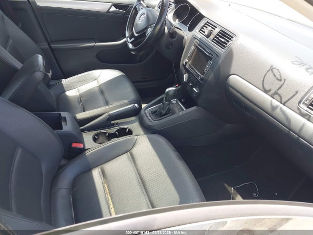 Продажа на аукционе авто 2015 Volkswagen Jetta 1.8t Se, vin: 3VWD17AJXFM254204, номер лота: 45716143