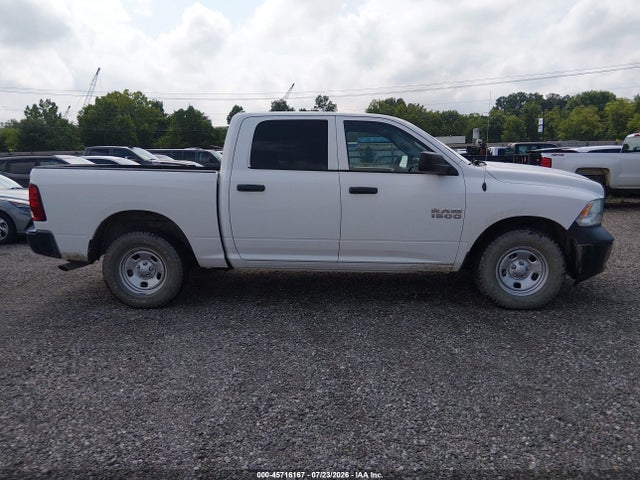 2018 Ram 1500 Tradesman  4x4 5'7 Box მანქანა იყიდება აუქციონზე, vin: 1C6RR7KG4JS315848, აუქციონის ნომერი: 45716167
