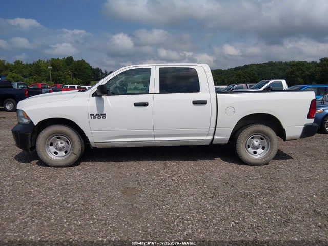 2018 Ram 1500 Tradesman  4x4 5'7 Box მანქანა იყიდება აუქციონზე, vin: 1C6RR7KG4JS315848, აუქციონის ნომერი: 45716167