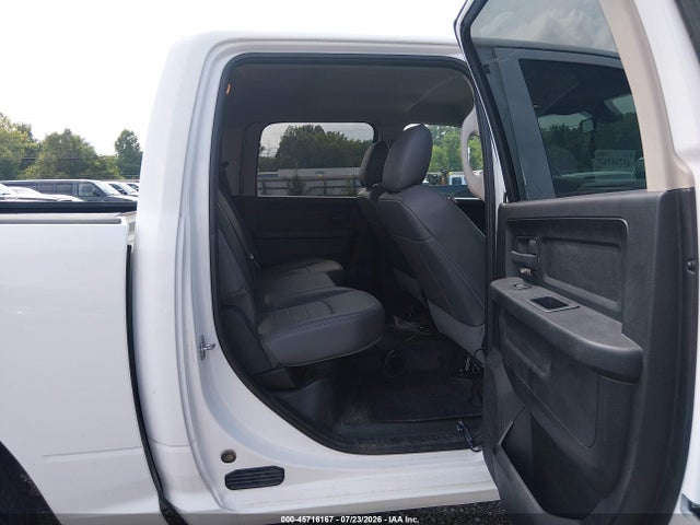 2018 Ram 1500 Tradesman  4x4 5'7 Box მანქანა იყიდება აუქციონზე, vin: 1C6RR7KG4JS315848, აუქციონის ნომერი: 45716167