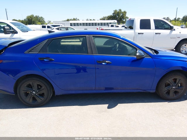 Auction sale of the 2023 Hyundai Elantra Sel, vin: KMHLM4AG7PU396883, lot number: 45716169