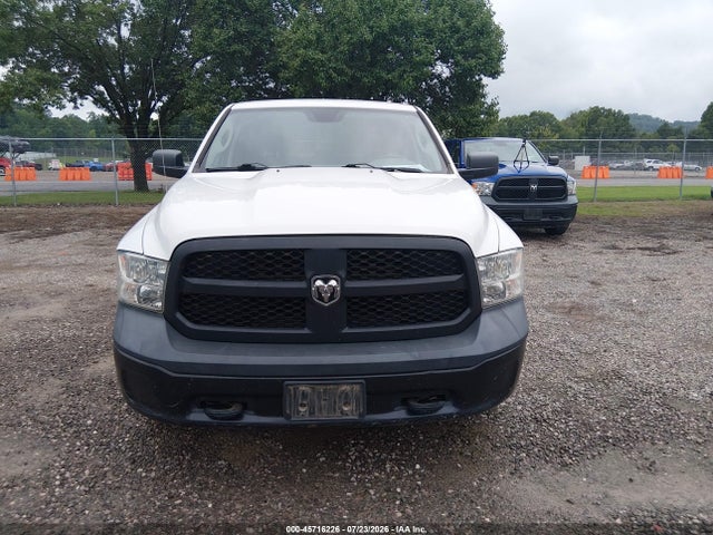 2018 Ram 1500 Tradesman  4x4 5'7 Box მანქანა იყიდება აუქციონზე, vin: 1C6RR7KGXJS319001, აუქციონის ნომერი: 45716226