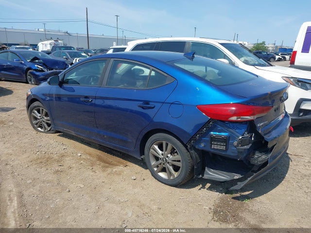 2018 Hyundai Elantra Sel მანქანა იყიდება აუქციონზე, vin: 5NPD84LF8JH351163, აუქციონის ნომერი: 45716246