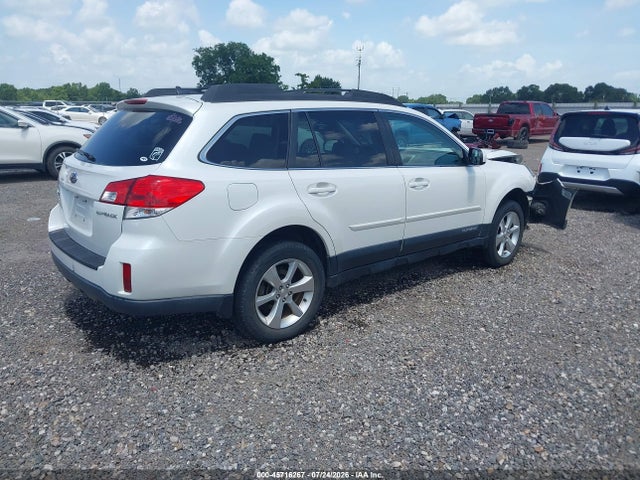 2014 Subaru Outback 2.5i Limited მანქანა იყიდება აუქციონზე, vin: 4S4BRCLC6E3246560, აუქციონის ნომერი: 45716267
