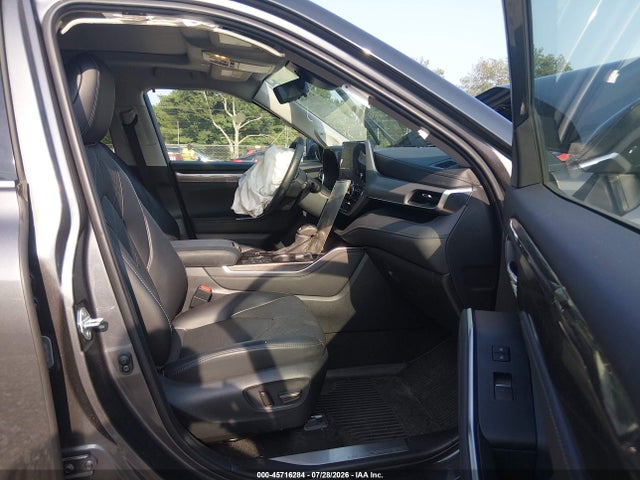 5TDKDRAH3RS536201 Toyota Highlander Platinum