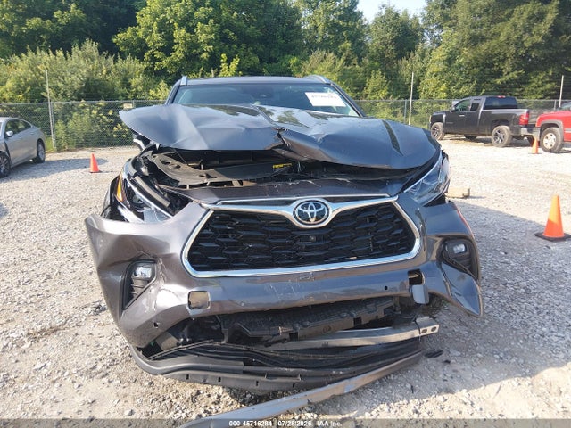 5TDKDRAH3RS536201 Toyota Highlander Platinum