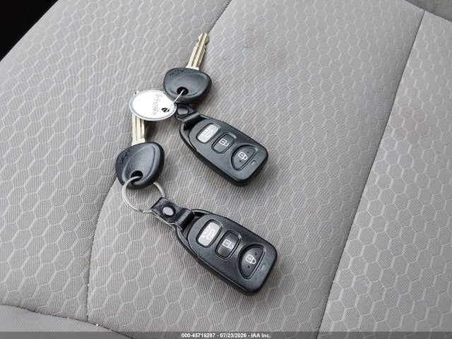 Продаж на аукціоні авто 2020 Hyundai Elantra Se, vin: 5NPD74LF6LH615874, номер лоту: 45716287