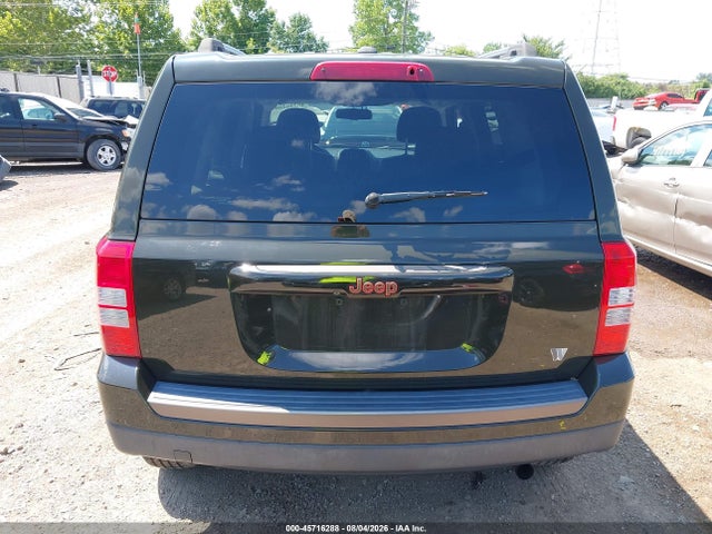 45716288 :رقم المزاد ، 1C4NJPBB0GD815702 vin ، 2016 Jeep Patriot 75th Anniversary مزاد بيع
