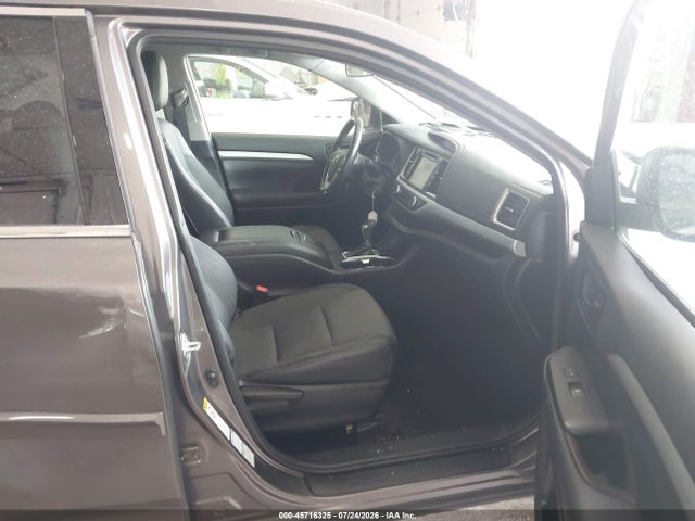 Продаж на аукціоні авто 2019 Toyota Highlander Le Plus, vin: 5TDBZRFH9KS961485, номер лоту: 45716325