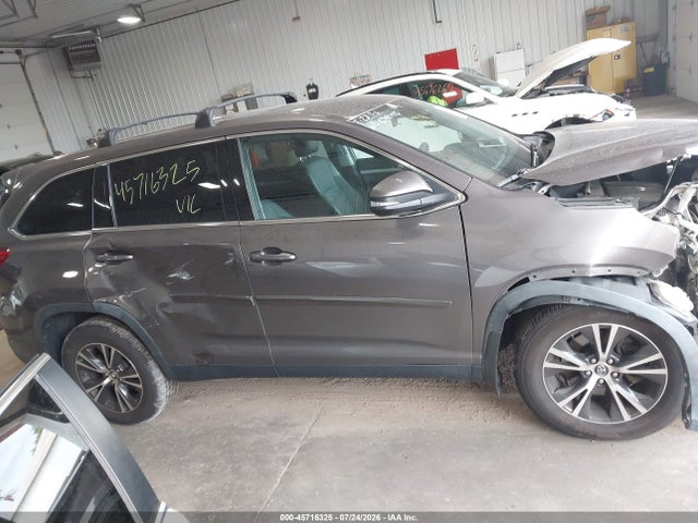 Продаж на аукціоні авто 2019 Toyota Highlander Le Plus, vin: 5TDBZRFH9KS961485, номер лоту: 45716325