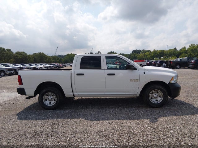 2018 Ram 1500 Tradesman  4x4 5'7 Box მანქანა იყიდება აუქციონზე, vin: 1C6RR7KG2JS319008, აუქციონის ნომერი: 45716334