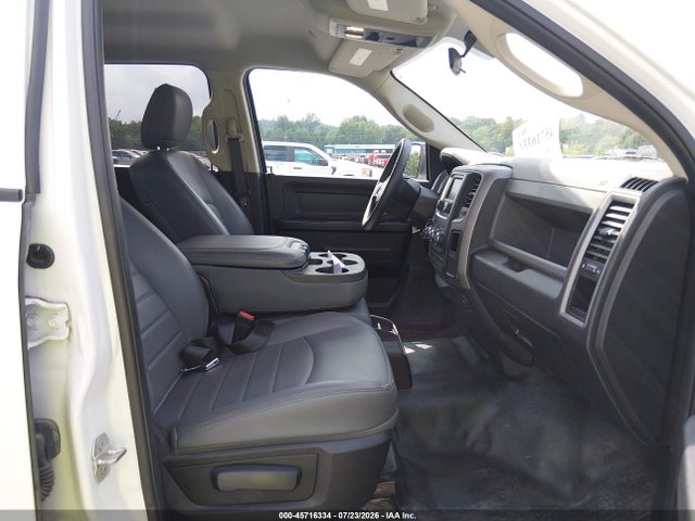 2018 Ram 1500 Tradesman  4x4 5'7 Box მანქანა იყიდება აუქციონზე, vin: 1C6RR7KG2JS319008, აუქციონის ნომერი: 45716334