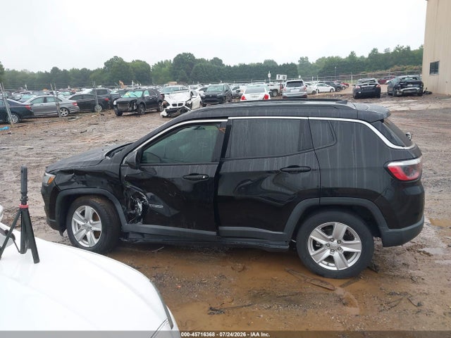 45716368 :رقم المزاد ، 3C4NJCBB6NT139093 vin ، 2022 Jeep Compass Latitude Fwd مزاد بيع