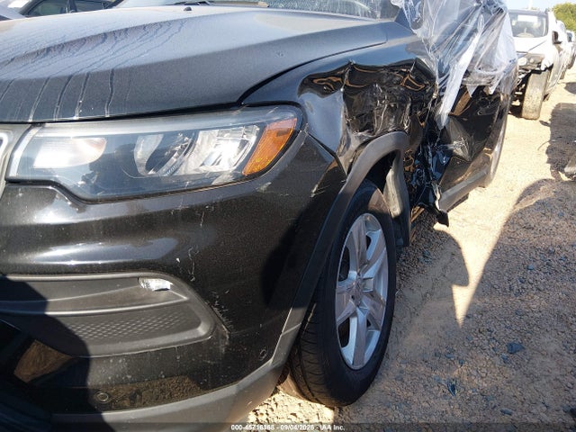 45716368 :رقم المزاد ، 3C4NJCBB6NT139093 vin ، 2022 Jeep Compass Latitude Fwd مزاد بيع