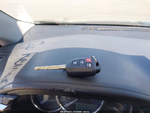 Toyota COROLLA LE 2015 5YFBURHE2FP245267 Image 11