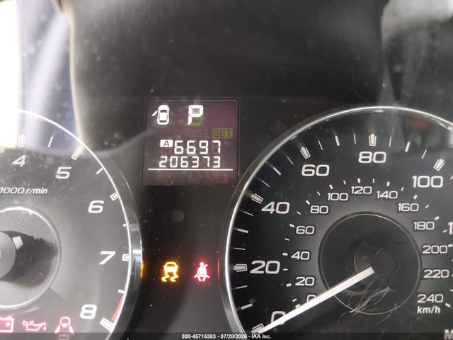 Продажа на аукционе авто 2011 Subaru Outback 2.5i Premium, vin: 4S4BRBCC6B3388722, номер лота: 45716383