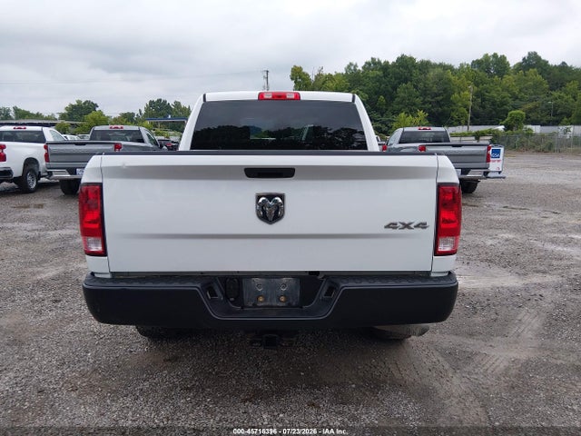 2020 Ram 1500 Classic Tradesman  4x4 5'7 Box მანქანა იყიდება აუქციონზე, vin: 3C6RR7KG4LG270131, აუქციონის ნომერი: 45716396