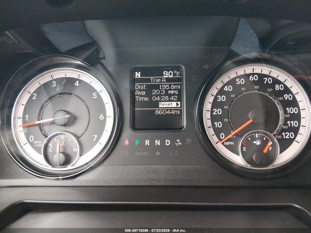 2020 Ram 1500 Classic Tradesman  4x4 5'7 Box მანქანა იყიდება აუქციონზე, vin: 3C6RR7KG4LG270131, აუქციონის ნომერი: 45716396