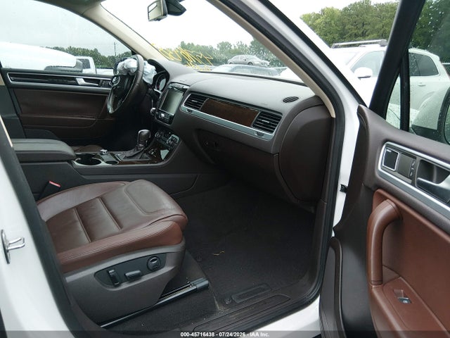 Продаж на аукціоні авто 2014 Volkswagen Touareg Tdi Executive, vin: WVGEP9BP2ED012386, номер лоту: 45716438