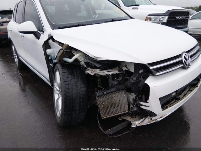 Продаж на аукціоні авто 2014 Volkswagen Touareg Tdi Executive, vin: WVGEP9BP2ED012386, номер лоту: 45716438