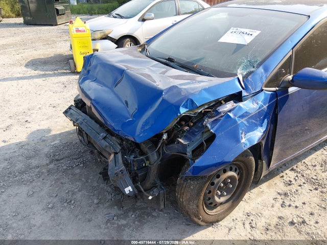 45716444 :رقم المزاد ، 3KPFK4A77HE087759 vin ، 2017 Kia Forte Lx مزاد بيع