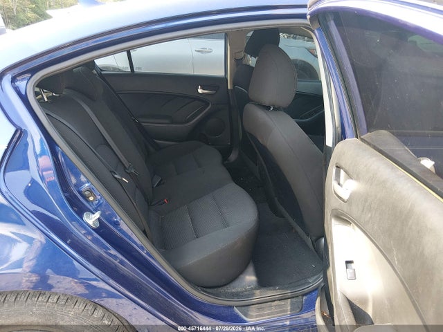 45716444 :رقم المزاد ، 3KPFK4A77HE087759 vin ، 2017 Kia Forte Lx مزاد بيع