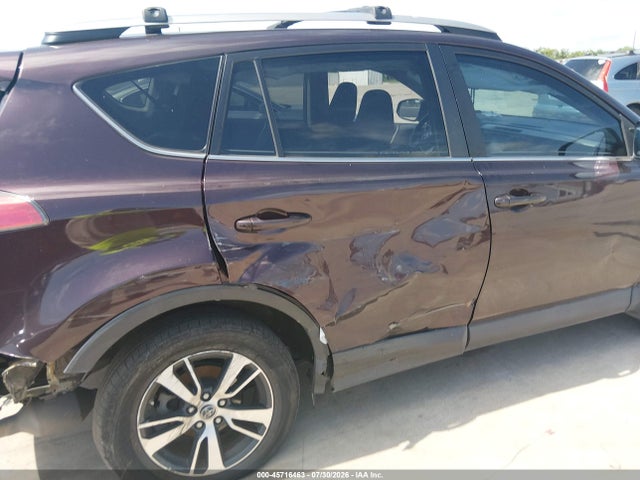 2T3WFREV0HW368378 Toyota Rav4 Xle