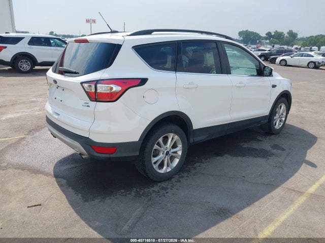 Ford ESCAPE SE 2018 1FMCU9GD5JUD08494 Image 4