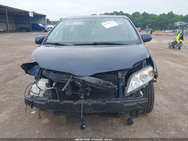 Продаж на аукціоні авто 2018 Toyota Sienna Xle 8 Passenger, vin: 5TDYZ3DC4JS909484, номер лоту: 45716538