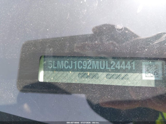 45716548 :رقم المزاد ، 5LMCJ1C92MUL24441 vin ، 2021 Lincoln Corsair Standard مزاد بيع