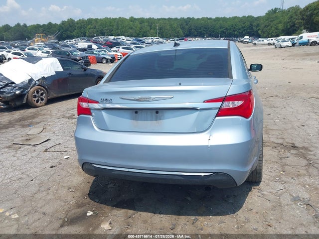 45716614 :رقم المزاد ، 1C3CCBBB4EN176627 vin ، 2014 Chrysler 200 Touring مزاد بيع