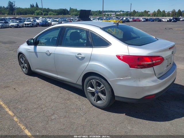 1FADP3FE8GL363307 Ford FOCUS SE