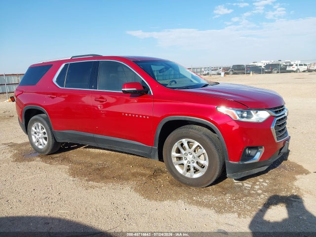 1GNERGKW0JJ221817 Chevrolet Traverse Lt Cloth