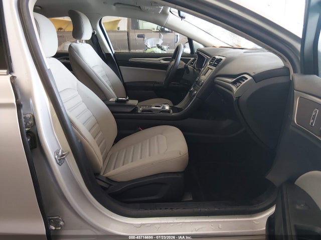 3FA6P0UU1JR122313 Ford Fusion Hybrid S