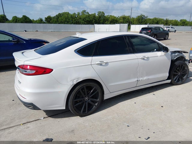 3FA6P0K9XKR250002 Ford Fusion Titanium