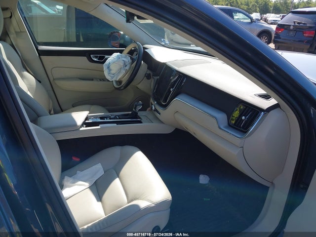 YV4102RK0L1601537 Volvo Xc60 T5 Momentum