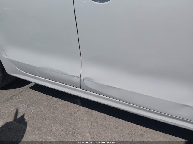 2011 Volkswagen Jetta 2.0l Tdi მანქანა იყიდება აუქციონზე, vin: 3VWLL7AJ0BM087304, აუქციონის ნომერი: 45716751