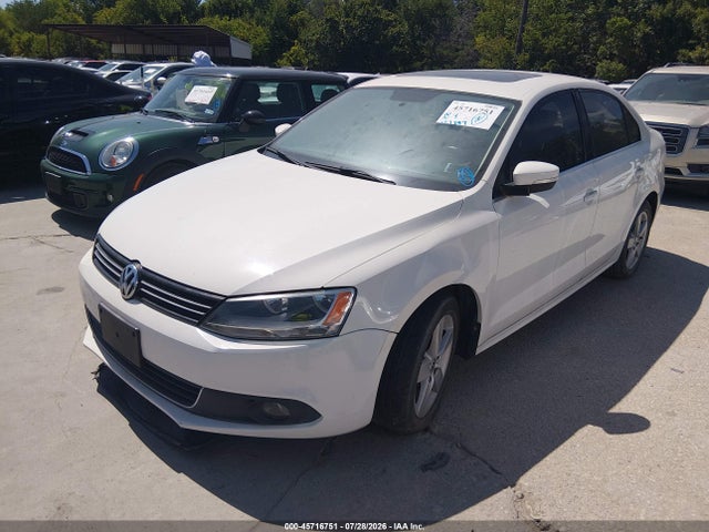 2011 Volkswagen Jetta 2.0l Tdi მანქანა იყიდება აუქციონზე, vin: 3VWLL7AJ0BM087304, აუქციონის ნომერი: 45716751