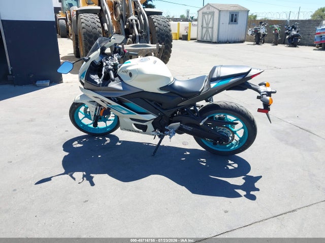 Yamaha Yzfr3 A 2024 MH3RH18Y6RK014326 Image 13