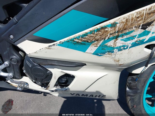 Yamaha Yzfr3 A 2024 MH3RH18Y6RK014326 Image 8