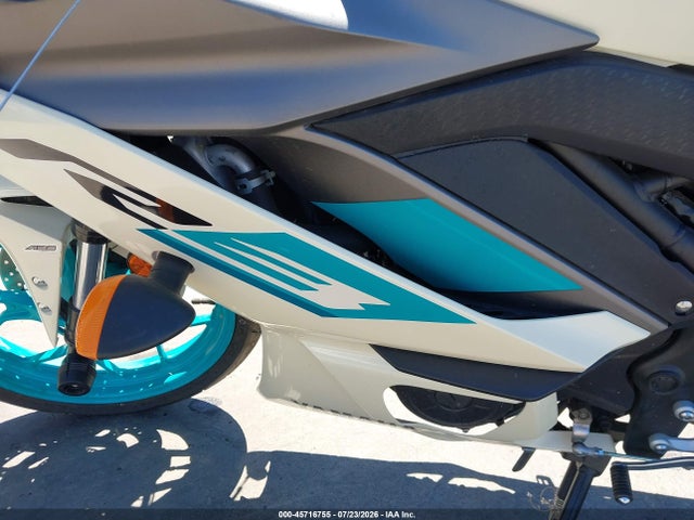 Yamaha Yzfr3 A 2024 MH3RH18Y6RK014326 Image 9