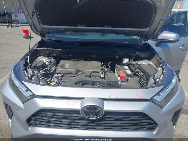 2T3P1RFV8RW489632 Toyota Rav4 Xle