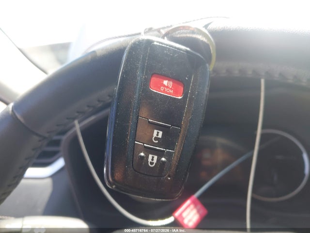 2T3P1RFV8RW489632 Toyota Rav4 Xle
