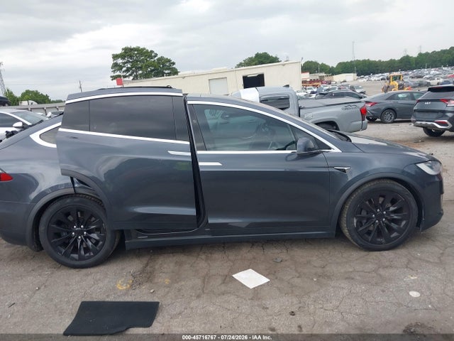 Tesla Model X 100d/75d/90d 2017 5YJXCDE24HF053739 Image 13