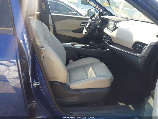 2021 Nissan Rogue Sv Fwd მანქანა იყიდება აუქციონზე, vin: 5N1AT3BA7MC811300, აუქციონის ნომერი: 45716812