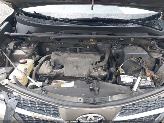 Toyota RAV4 LE 2015 JTMZFREV0FD073515 Image 10