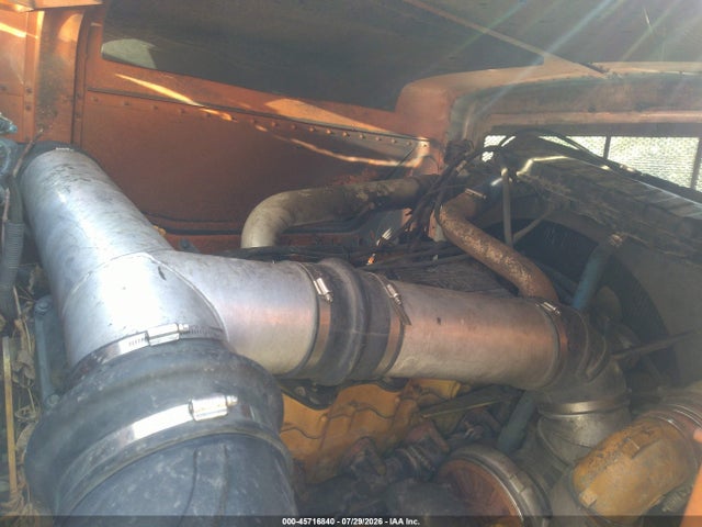 45716840 :رقم المزاد ، 1XP5DB9X4XN507095 vin ، 1999 Peterbilt 379 مزاد بيع