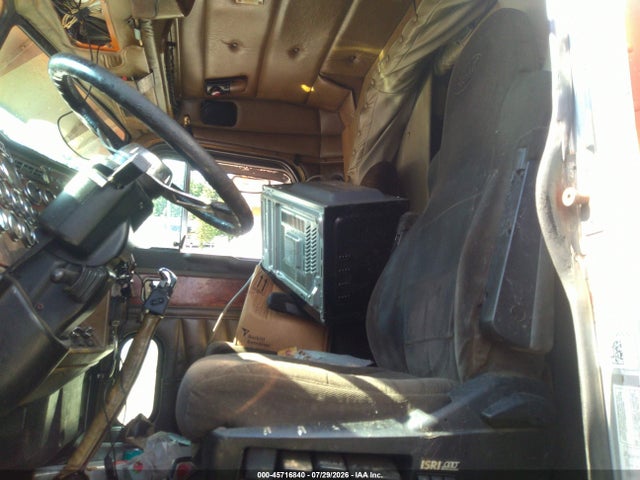 45716840 :رقم المزاد ، 1XP5DB9X4XN507095 vin ، 1999 Peterbilt 379 مزاد بيع