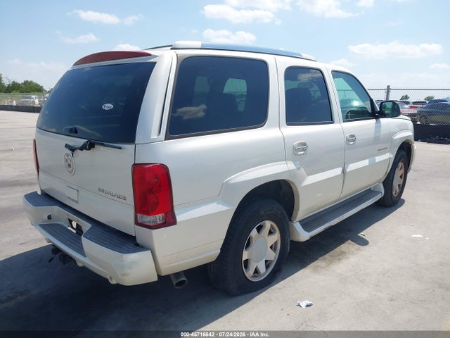 2005 Cadillac Escalade Standard მანქანა იყიდება აუქციონზე, vin: 1GYEK63N05R102471, აუქციონის ნომერი: 45716842