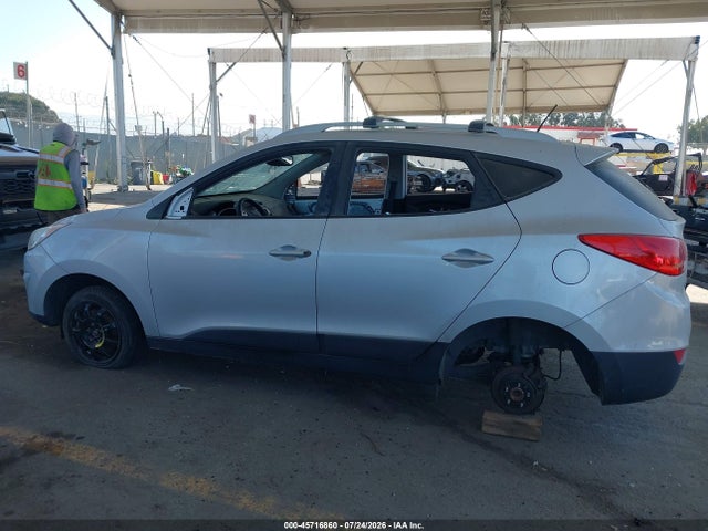 45716860 :رقم المزاد ، KM8JU3AC5CU518469 vin ، 2012 Hyundai Tucson Gls مزاد بيع